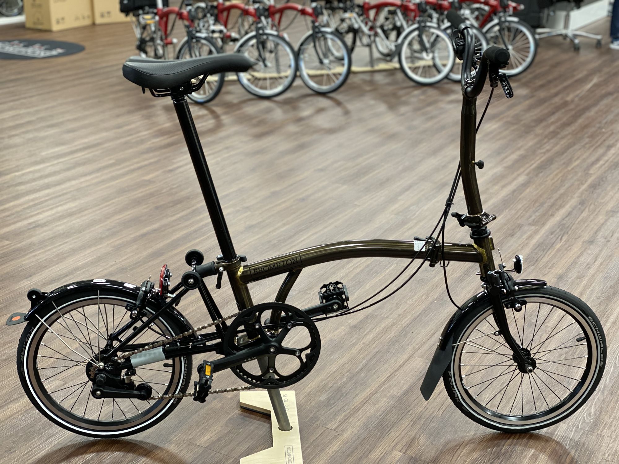 brompton lacquer