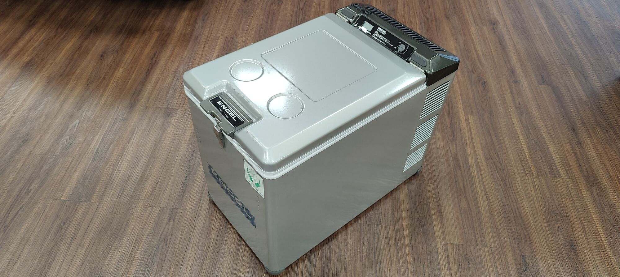 Engel MT 45 FS Kompressorkühlbox ++ B-Ware-Rückläufer #11.23/1 ++ Kompressor  Kühlbox 40 Liter Inhalt